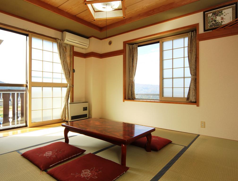 Villa Katashio Nozawaonsen Exterior foto