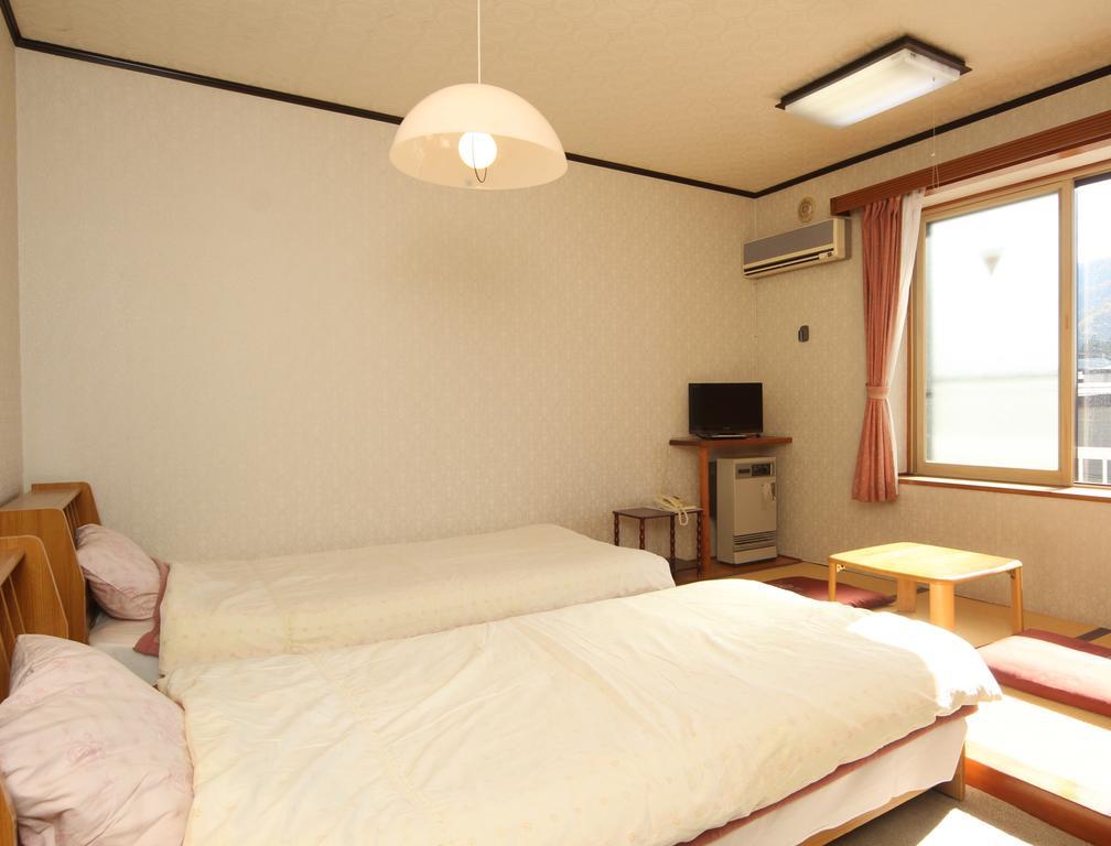 Villa Katashio Nozawaonsen Exterior foto