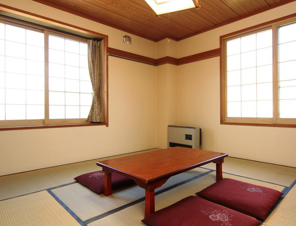 Villa Katashio Nozawaonsen Exterior foto